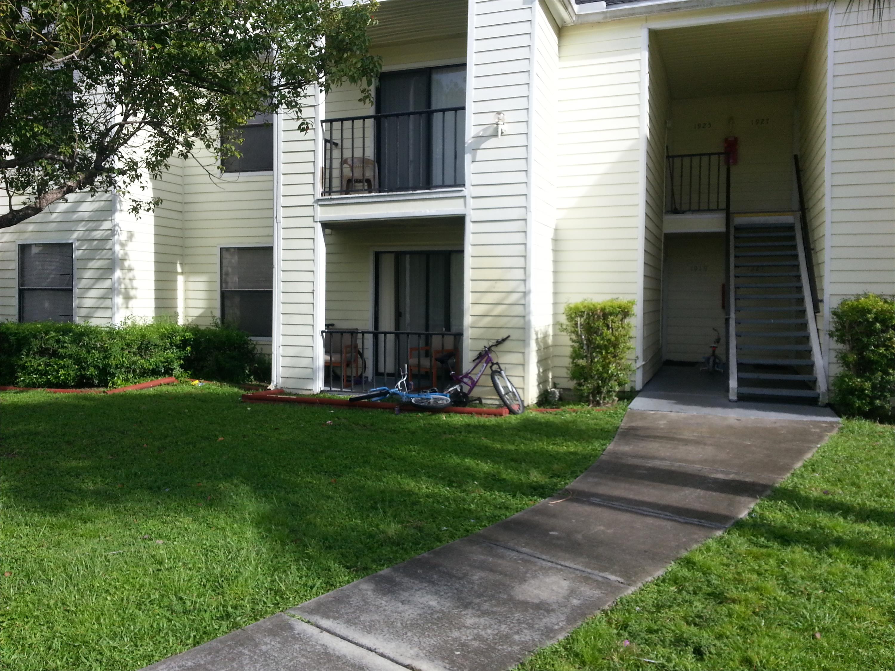 2047 South 26th Street